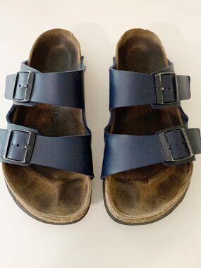 Birkenstock Arizona Softbed Sandals • Navy Blue • 39 (Women’s 8 / 8.5)